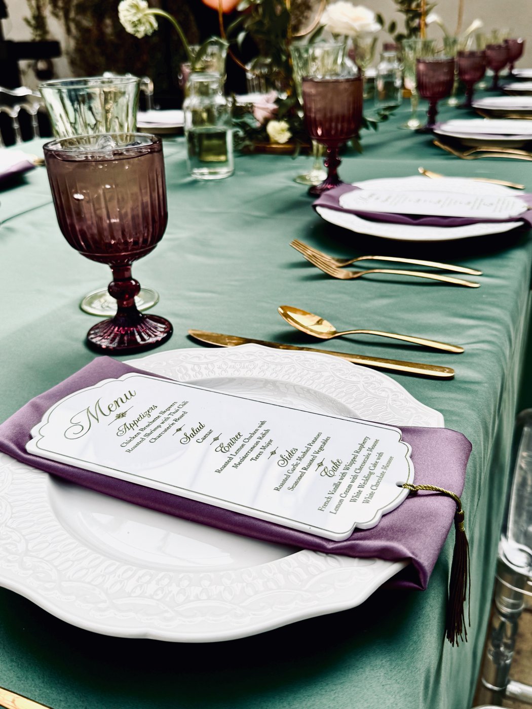 Custom Menus by The Wedding Sets